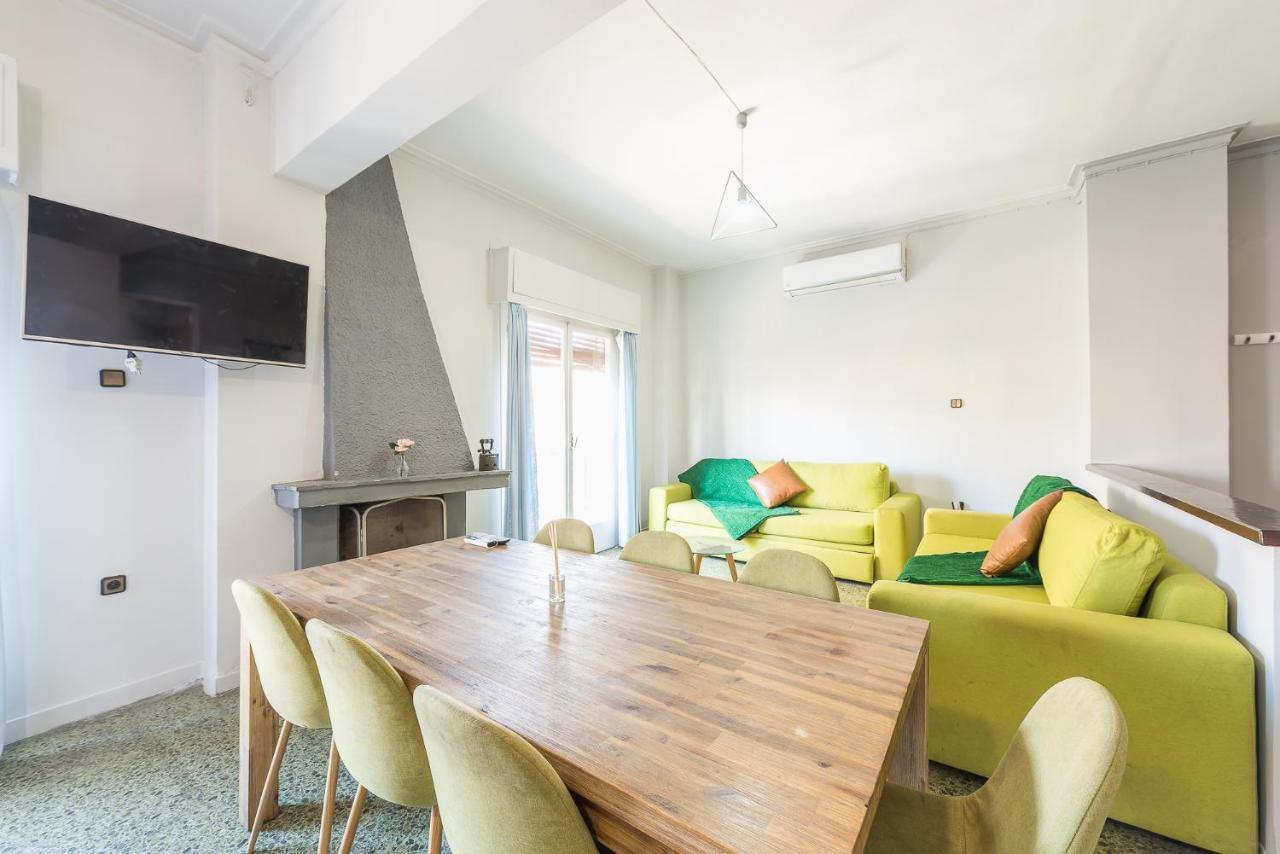 Space Paradise Apartments Атина Екстериор снимка