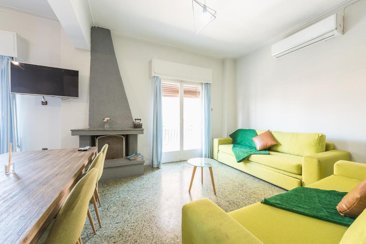 Space Paradise Apartments Атина Екстериор снимка