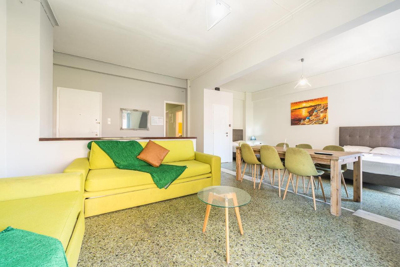 Space Paradise Apartments Атина Екстериор снимка